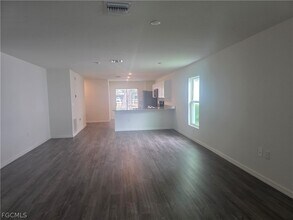 878 Friendship Cir in La Belle, FL - Building Photo - Building Photo