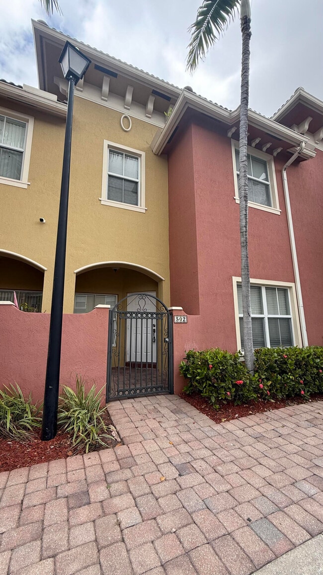 property at 2851 Prospect Rd