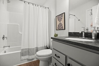 2273 E 100th St, Unit 2273 E 100th Street in Cleveland, OH - Building Photo - Building Photo