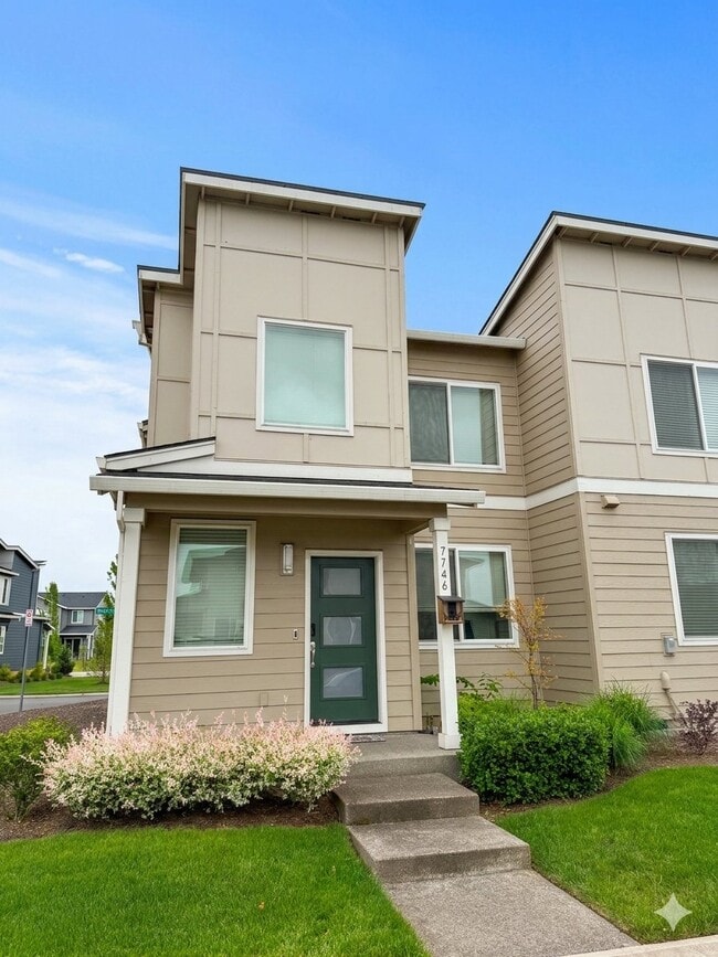 property at 7746 SE Youngs St