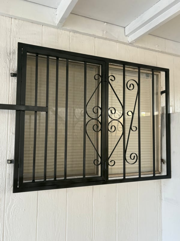 property at 3428 Montana Ave