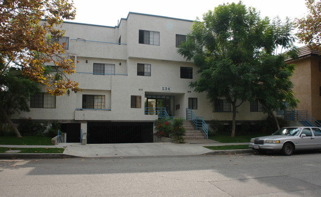 234 W Fairview Ave in Glendale, CA - Building Photo - Building Photo