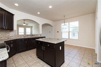 1207 Fawn Lily Dr in Temple, TX - Building Photo - Building Photo
