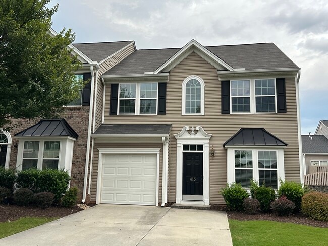 415 Cedar Pines Dr in Greenville, SC - Building Photo - Building Photo