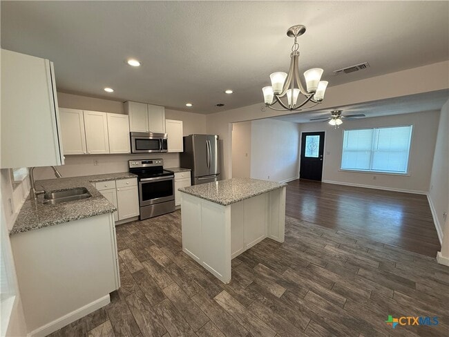 property at 1124 W Mill St