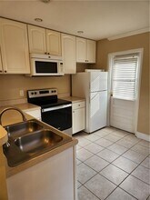 1038 Ocean Blvd in St. Simons Island, GA - Building Photo - Building Photo