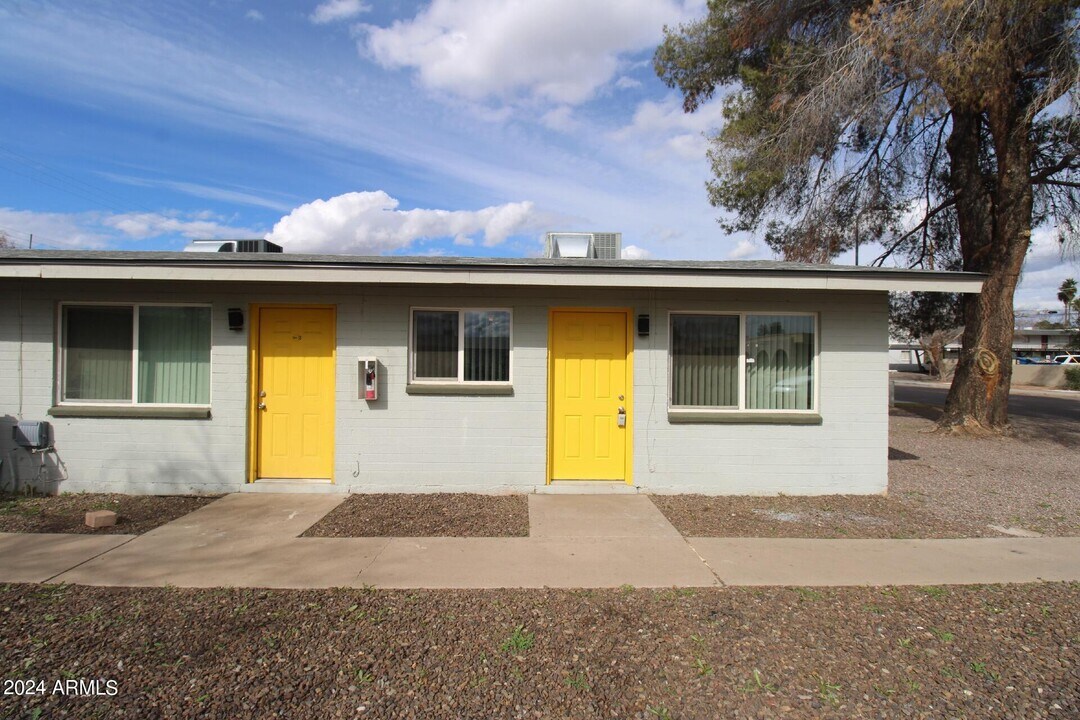 6044 N 21st Ave-Unit -1 in Phoenix, AZ - Building Photo