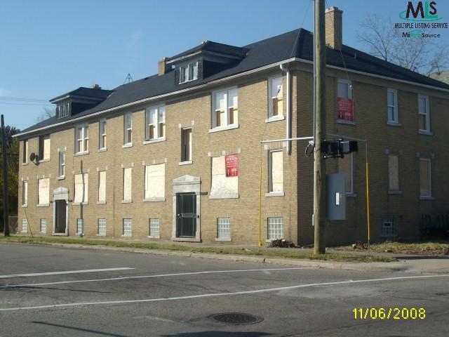 14353 Canfield Rd in Detroit, MI - Foto de edificio