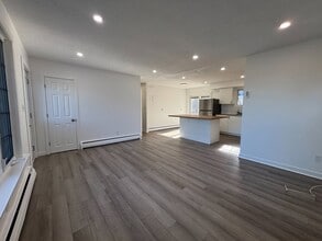 29 Sheffield Ct in Fredericton, NB - Building Photo - Building Photo