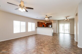 1737 W Stephanie Ln in San Tan Valley, AZ - Building Photo - Building Photo