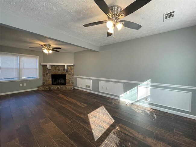 3076 Mill Falls Ct in Duluth, GA - Building Photo - Building Photo