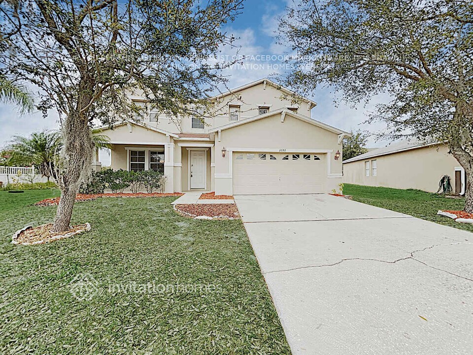2092 Keel Way in Kissimmee, FL - Building Photo