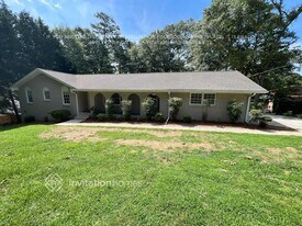 2907 Barcelona Way in Conyers, GA - Building Photo