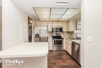 1343 SE 12th Terrace in Cape Coral, FL - Building Photo - Building Photo