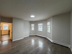 137 Midland St in Lowell, MA - Building Photo - Building Photo