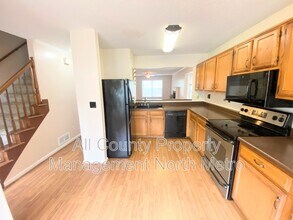 5196 Laurel Bridge Ct SE in Smyrna, GA - Building Photo - Building Photo