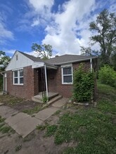 1040 N Volutsia in Wichita, KS - Building Photo - Building Photo