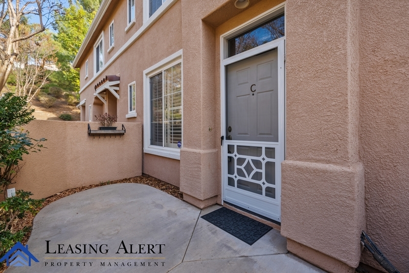 25759 Perlman Pl in Stevenson Ranch, CA - Building Photo