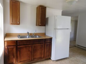 17 Beech St in Mont Alto, PA - Foto de edificio - Building Photo