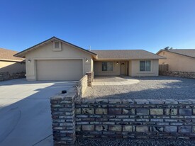 10191 E 35th Pl in Yuma, AZ - Building Photo