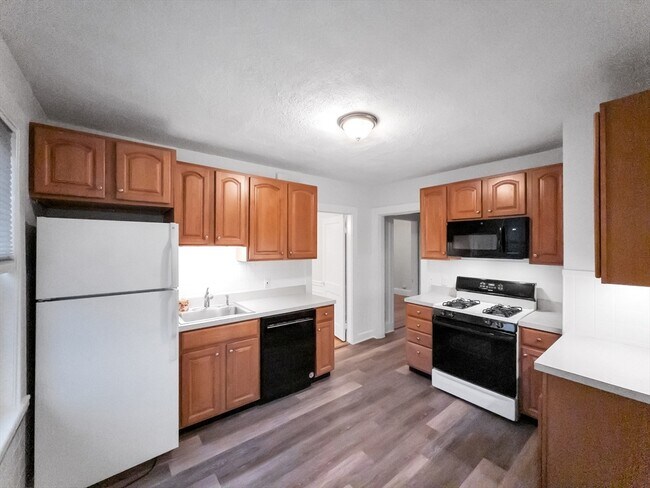 21 Bradwood St in Boston, MA - Building Photo - Building Photo