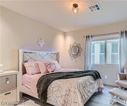 8044 Haywood Estate Ave in Las Vegas, NV - Building Photo - Building Photo