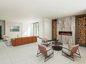 Garden at 3Roots in San Diego, CA - Foto de edificio - Building Photo