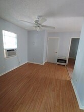 2208 Garden St in Austin, TX - Building Photo - Building Photo