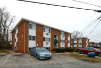 Vigliani Apartments in North Providence, RI - Building Photo - Building Photo