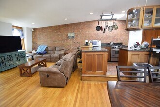 17 Holyoke St in Boston, MA - Building Photo - Building Photo