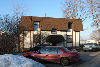 821 Marshall St NE in Minneapolis, MN - Building Photo - Building Photo