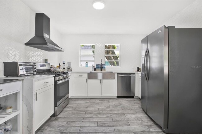 4110 N Central Ave in Tampa, FL - Building Photo - Building Photo