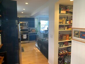 780 Dolores St, Unit 780B in San Francisco, CA - Building Photo - Building Photo