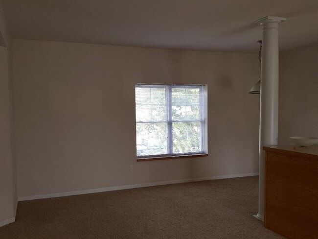 706 Canterbury Dr in Fulton, MO - Building Photo - Building Photo