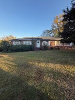 1309 Crawford St in Americus, GA - Building Photo