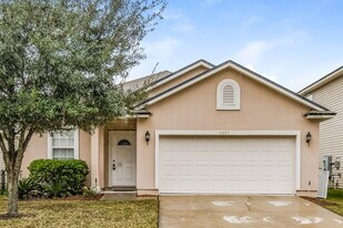 11997 Alexandra Dr in Jacksonville, FL - Building Photo
