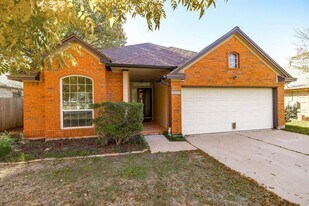 15013 Big Falls Dr in Leander, TX - Building Photo