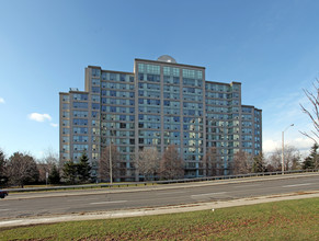 Labourers Local 183 Co-op in Toronto, ON - Building Photo - Building Photo