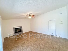 1995 W Nicola Rd in Palm Springs, CA - Building Photo - Building Photo