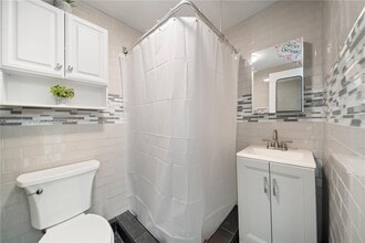 420 NW 111th St in Miami Shores, FL - Building Photo - Building Photo