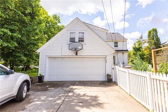 212 Roosevelt Ave in Eau Claire, WI - Building Photo - Building Photo