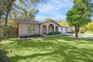 5103 Duval Rd in Austin, TX - Building Photo