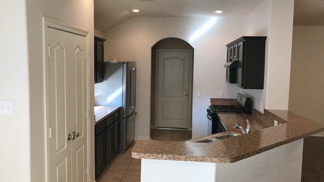 4406 Davenport St in Houston, TX - Building Photo - Building Photo