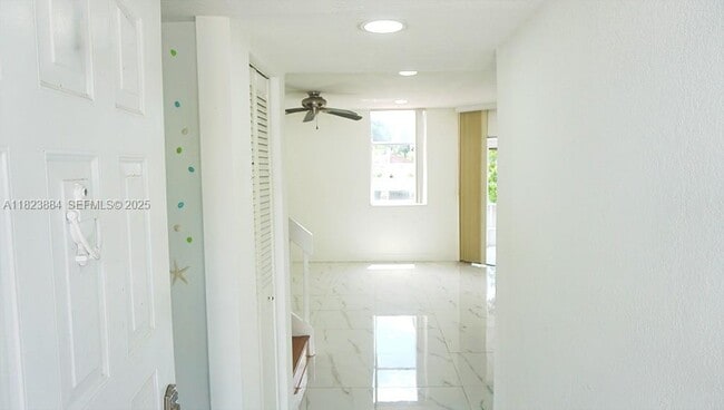 property at 1705 San Remo Cir