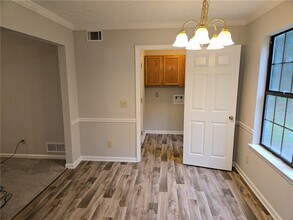6854 Justin Dr in Loganville, GA - Building Photo - Building Photo