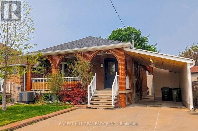 32 Rotherham Ave