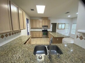 2533 Lavendale Ct in Austin, TX - Building Photo - Building Photo
