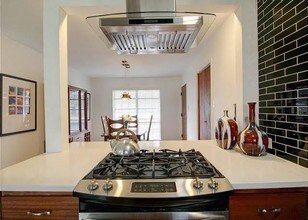 1818 Dywer Ave in Austin, TX - Building Photo - Building Photo