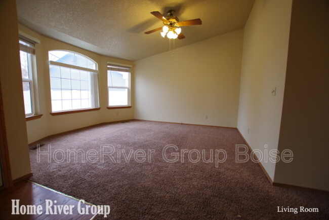 2154 W Hendricks St in Meridian, ID - Building Photo - Building Photo