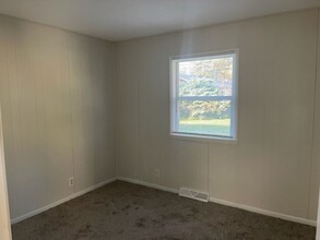 3419 County Rd 1400 E in Urbana, IL - Building Photo - Building Photo